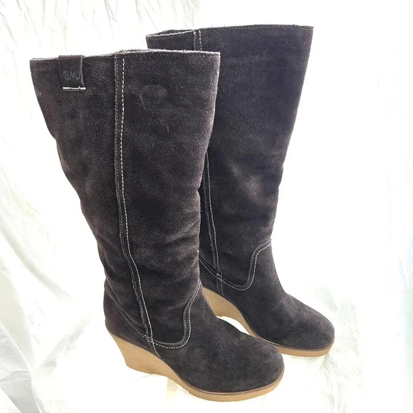 Cozy Emu Knee High Shearling Boots - Picture 1 of 15